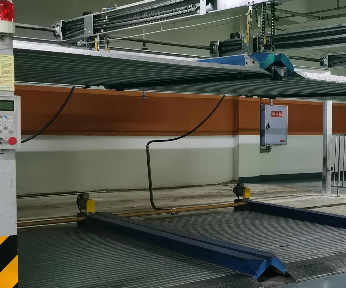 2柱WWW麻豆门网站系列立体车库改造